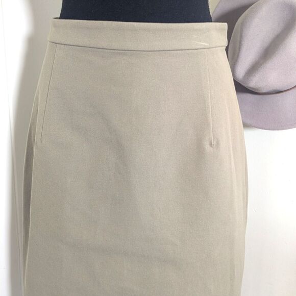 Theory 6 Pencil Skirt NWT Minimalist Preppy Light Academia Collegiate Style - Picture 2 of 10